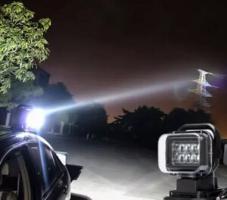 Светодиодный прожектор с пультом ДУ на магните HFS M07