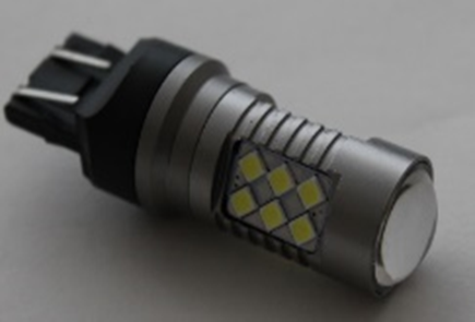 Лампы габаритные ZENITH 7443-3030-24SMD 6W nonpolar 12V-28V