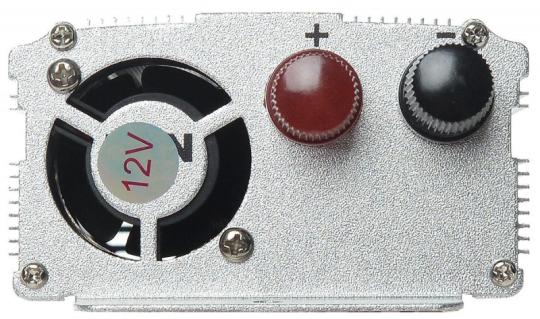 Автомобильный инвертор AVS 12/220V IN-1500W