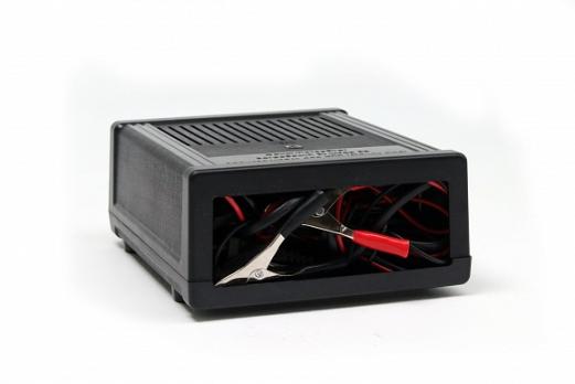 Зарядное устройство Вымпел 15 автомат 7А ,12в